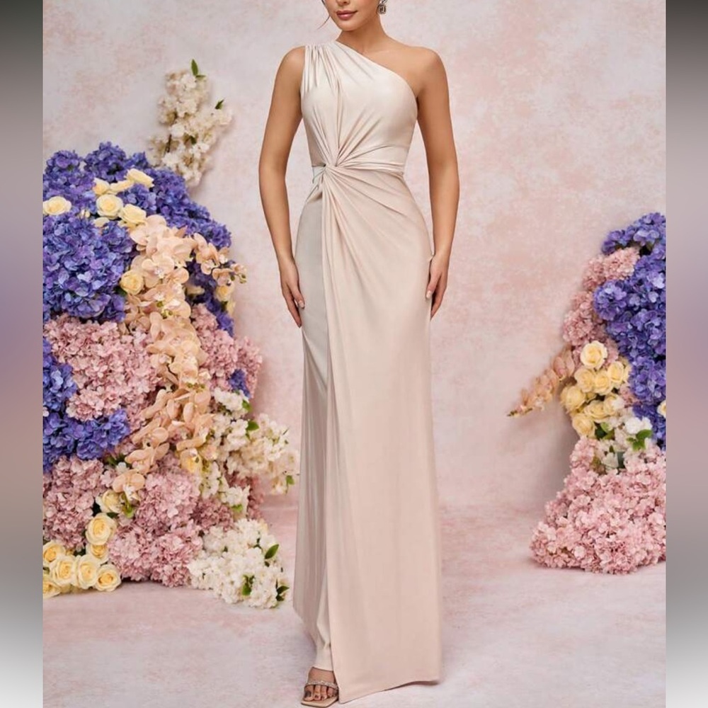 Elegant Apricot One-Shoulder  Dress